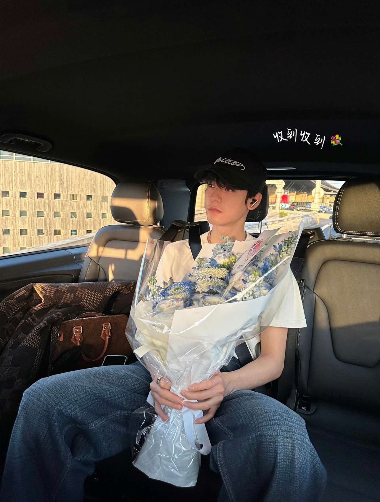 男神真的太爱了  龚俊在巴黎到底干了多少事