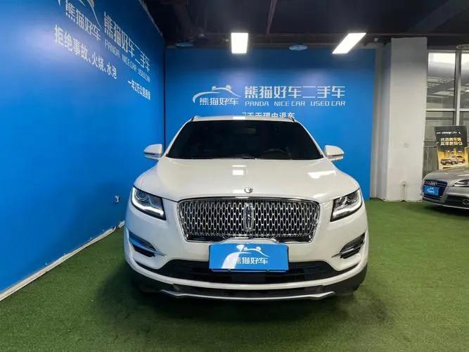 老牌车企哟，这如何是好？又一款福特车汽车出了大问题了。一年前，福特公司的首席执行