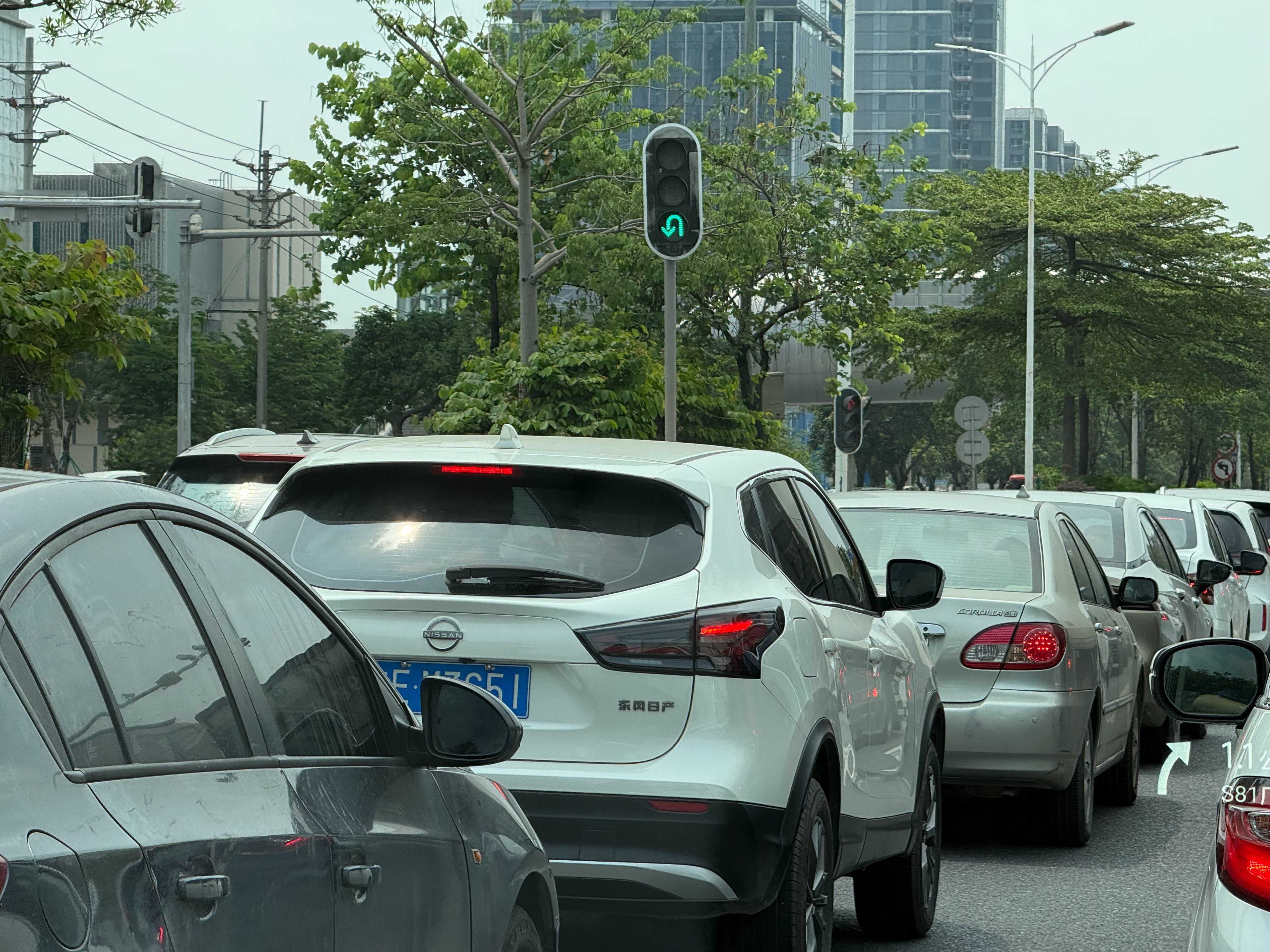 这两天开华为的ADS Max V4.1.2，这个版本真的非常不错，很少有因为智驾