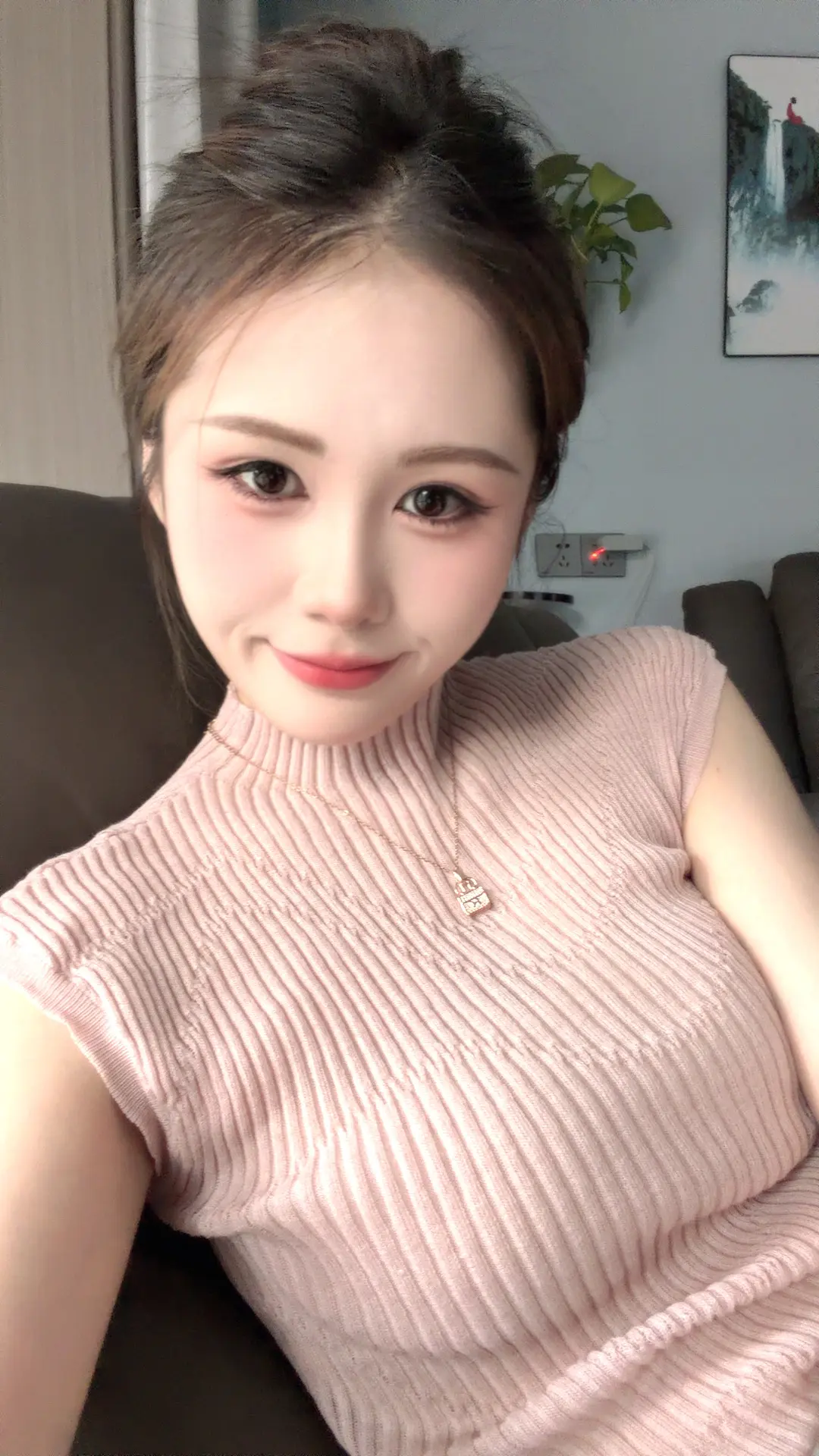 今天的人设是温柔甜妹