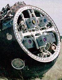 烽火问鼎计划每天认识一件兵器 苏联返回式光学侦察卫星的光学镜头，在苏联，大量“天