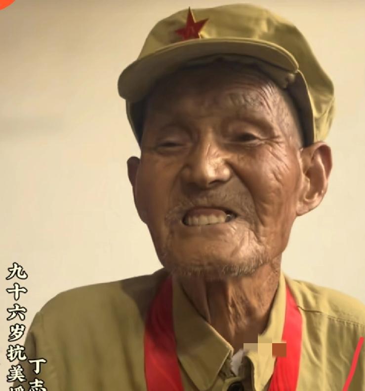 离谱！残疾退伍老兵回退役军人娘家借厕所被拦，规矩是死的人心是活的
 
2026年