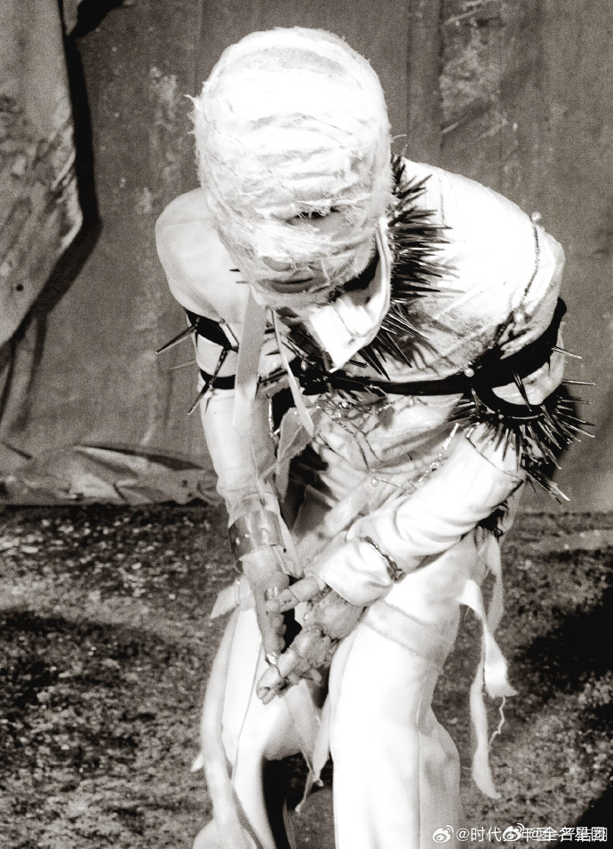 严浩翔全新概念照、严浩翔SM2新概念照严浩翔《ScaryMovieⅡ：SameF