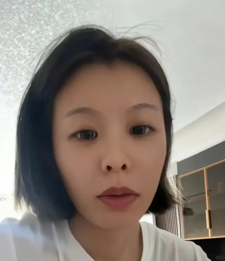 田蜜蜜本不是二八事件中的当事人，但是她的一举一动总是能引起很多人的关注...