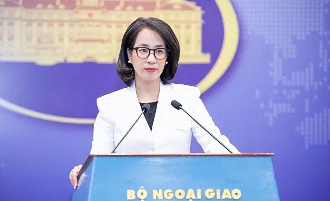 中越在南海的摩擦还没消，越南就急着去“搬救兵”了！9月9号消息，越南领导人启程去