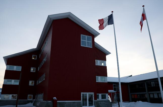 万万没想到，2026年慕尼黑安全会议还没正式拉开帷幕，两份重磅民调就直接引爆全网