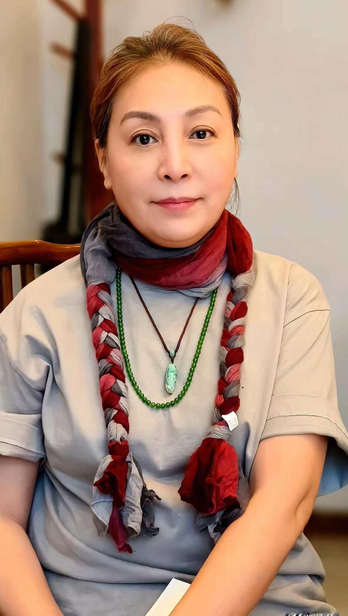上梁不正下梁歪，有其母必有其子！