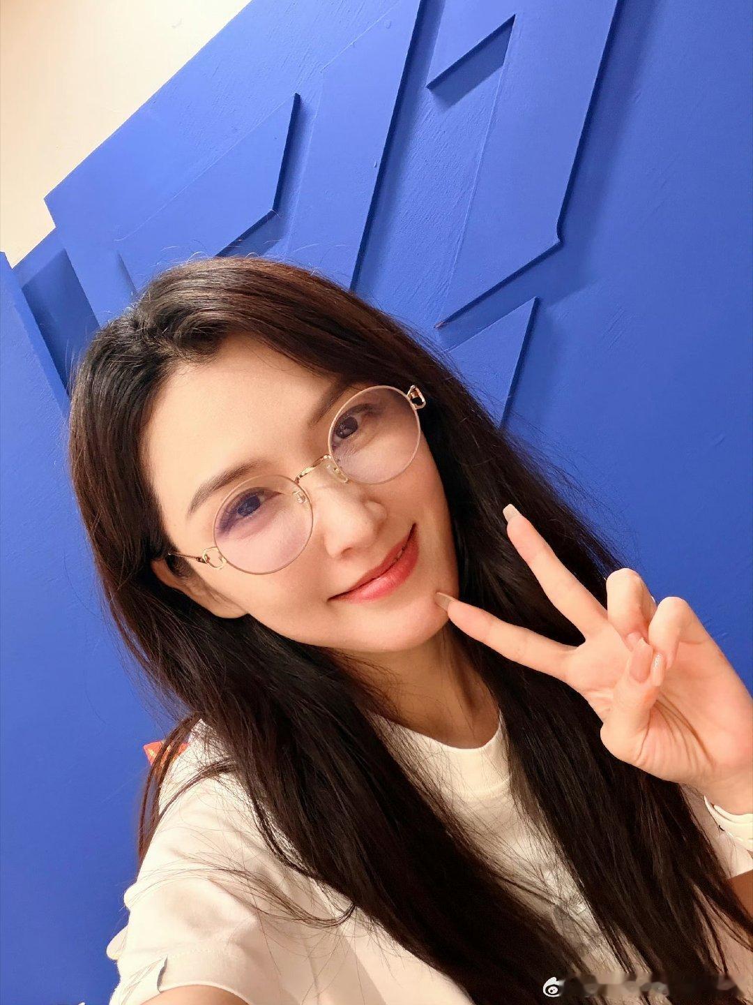 徐洁儿破音乘风2026我全程盯着屏幕也没听出哪里破音啊？洁儿姐这全开麦已经很稳了