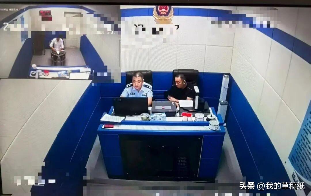 ‌青海这名叫安某某的男子发了一条短视频，结果当天就被“请”到了公安派出所！

‌