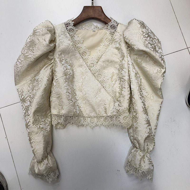 绘画参考 蕾丝泡泡袖服装参考 