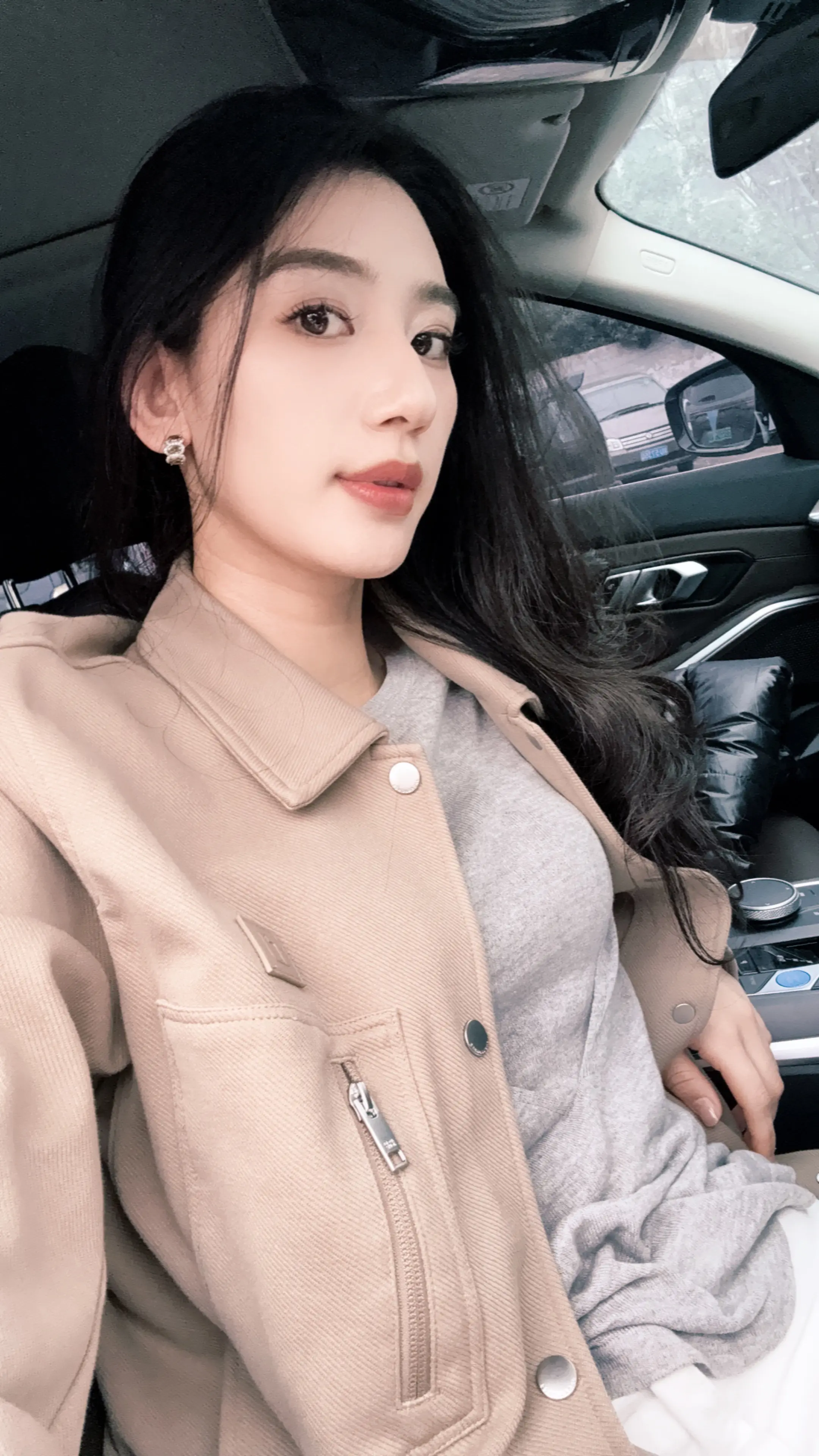 幸福是两双眼睛看一个未来