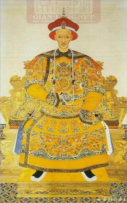 道光帝一日心血来潮，问曹振墉：“爱卿，你中午吃的啥？”曹振墉一脸老实相，回道：“