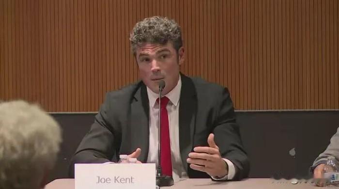 当地时间2026年3月17日，美国国家反恐中心主任乔·肯特发布公开信宣布辞职，离