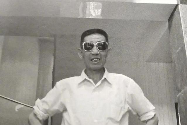 1993年，掌握15亿资产的“首富村”大邱庄村支书禹作敏带上一众保镖去市政府开会