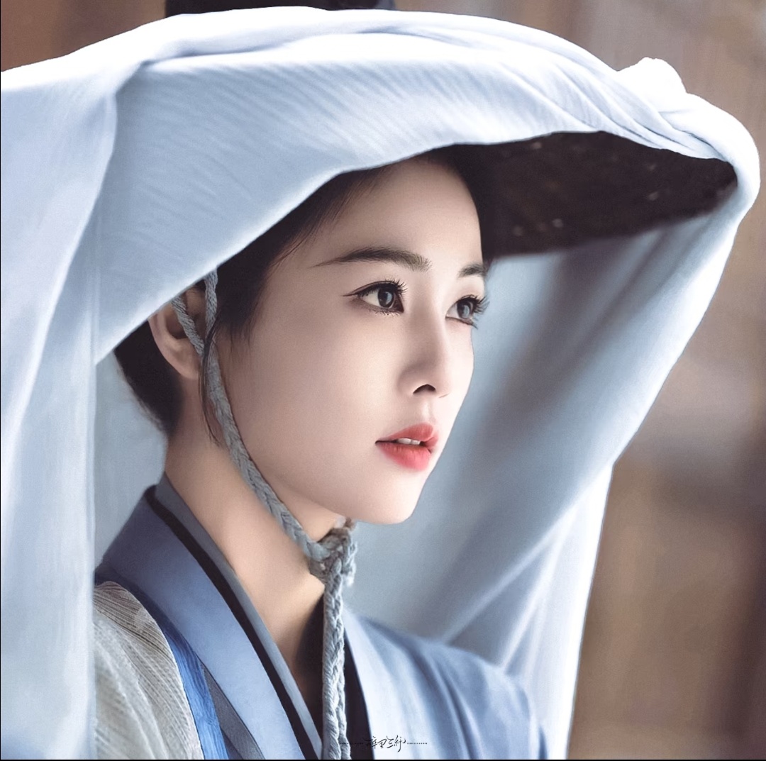 唐宫奇案里的李佩仪？是白鹿演的？我还以为白鹿改名叫李佩仪了呢。这就是李佩仪本仪吧