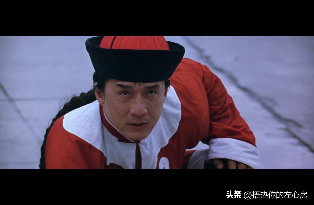 现在再看成龙这部老电影，才懂当年的他有多会拍

现在翻出成龙2000年的这部《上