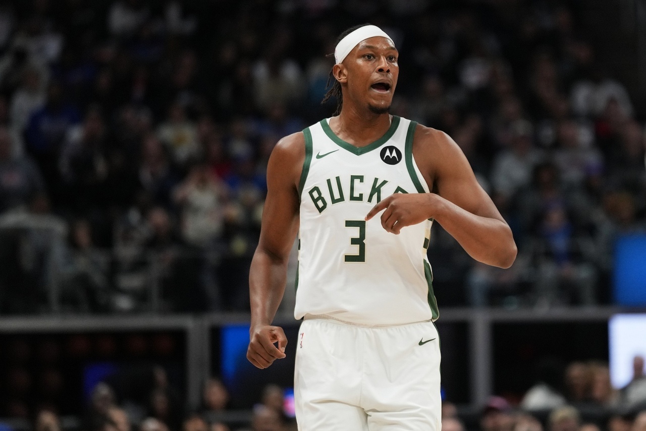 字母哥和特纳是可能一起走的，直接就是一套内线班底！nba交易