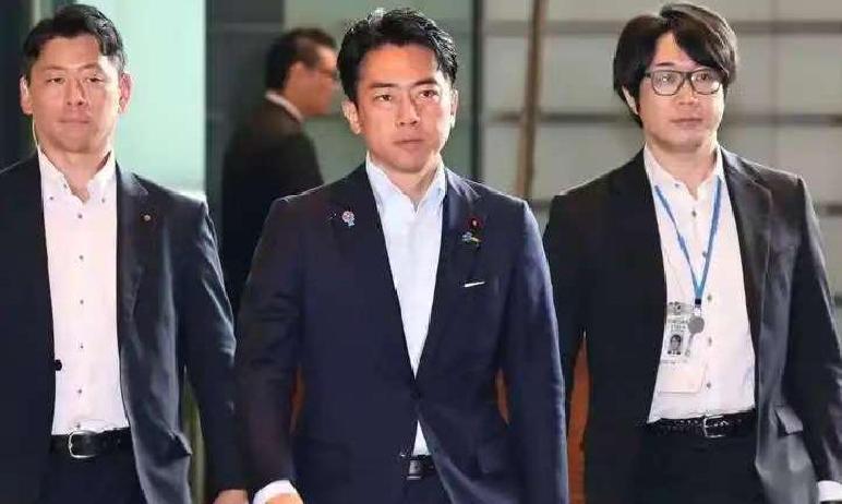 快讯！快讯！
 
日本防卫部门突然宣布了。
 
据读卖新闻11月18日报道，14