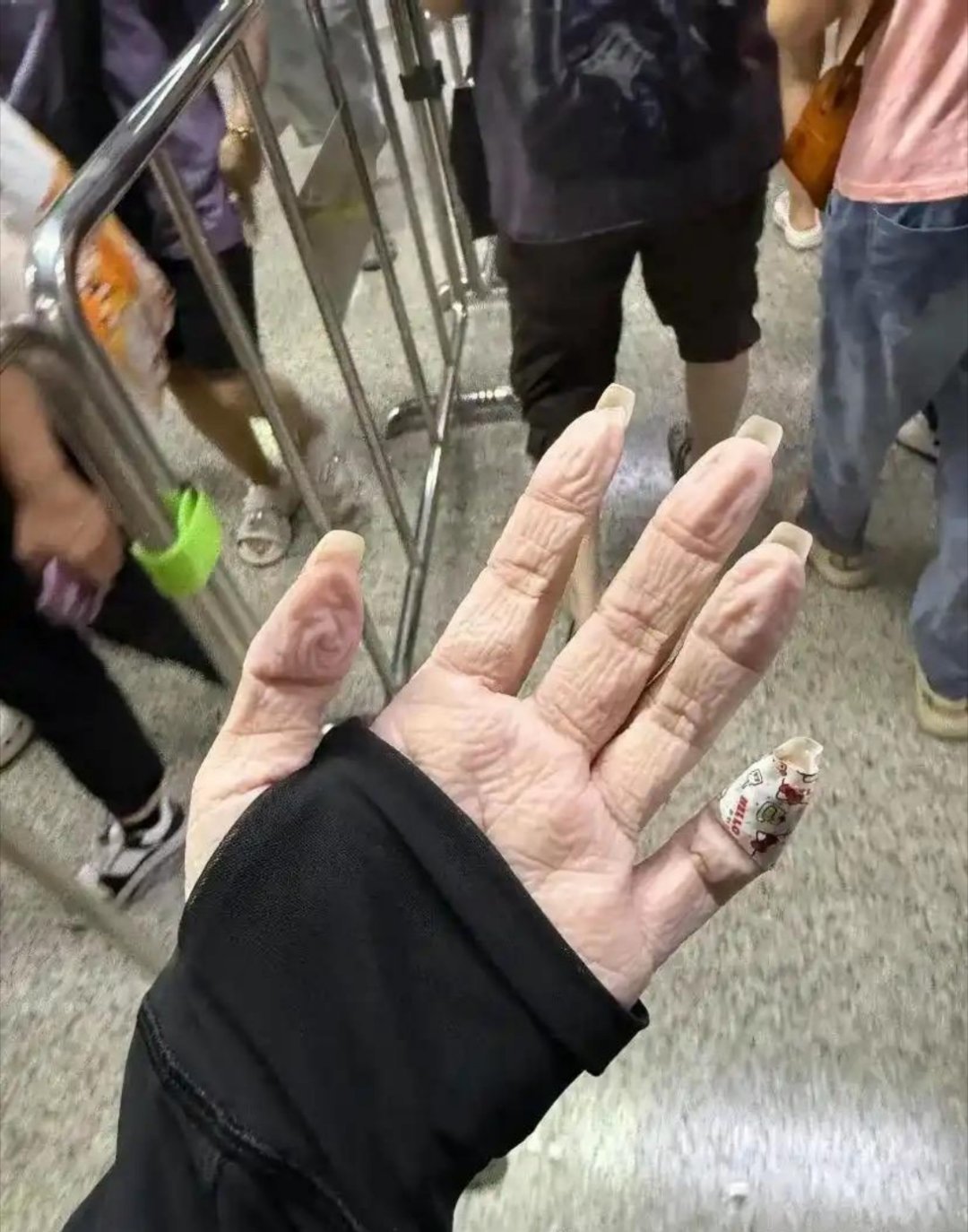 这样的手应该可以做到完美犯罪了吧？ 