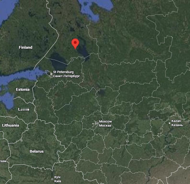 当地时间11月13日晚上，俄军一架苏-30SM战机在俄罗斯在卡累利阿共和国彼得罗