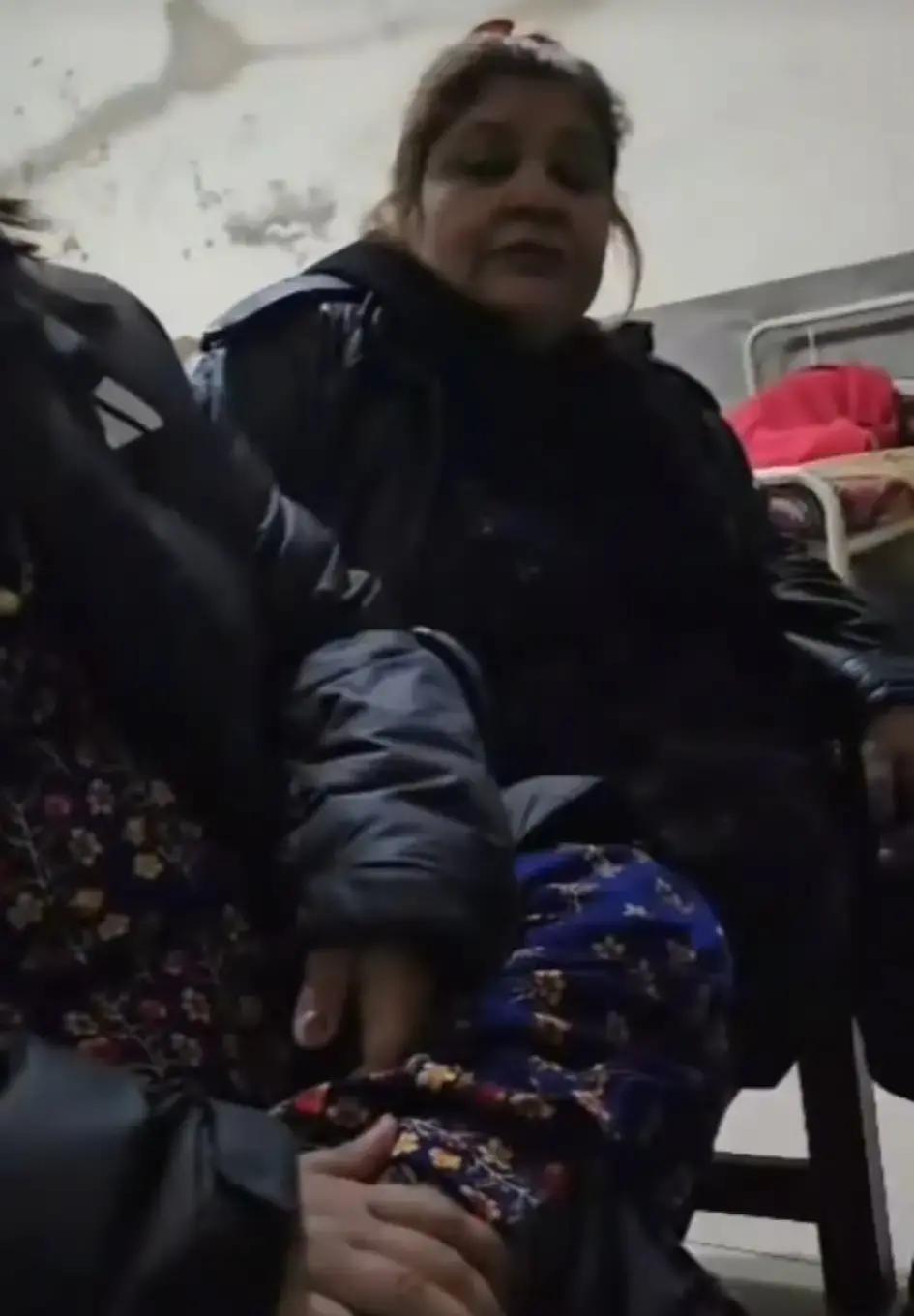 烧烤刘带岳父去巴基斯坦看病，自己掏了几万块手术费，结果小姨子和小舅子没出一分钱，