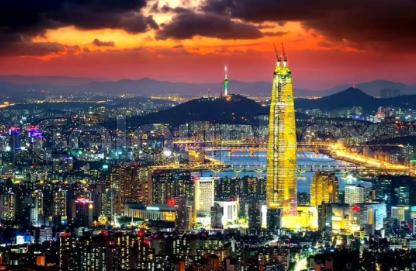 一位 韩国 华人曾表示，韩国人的工资是中国人的八倍，中国人有什么资格嘲笑韩国，首