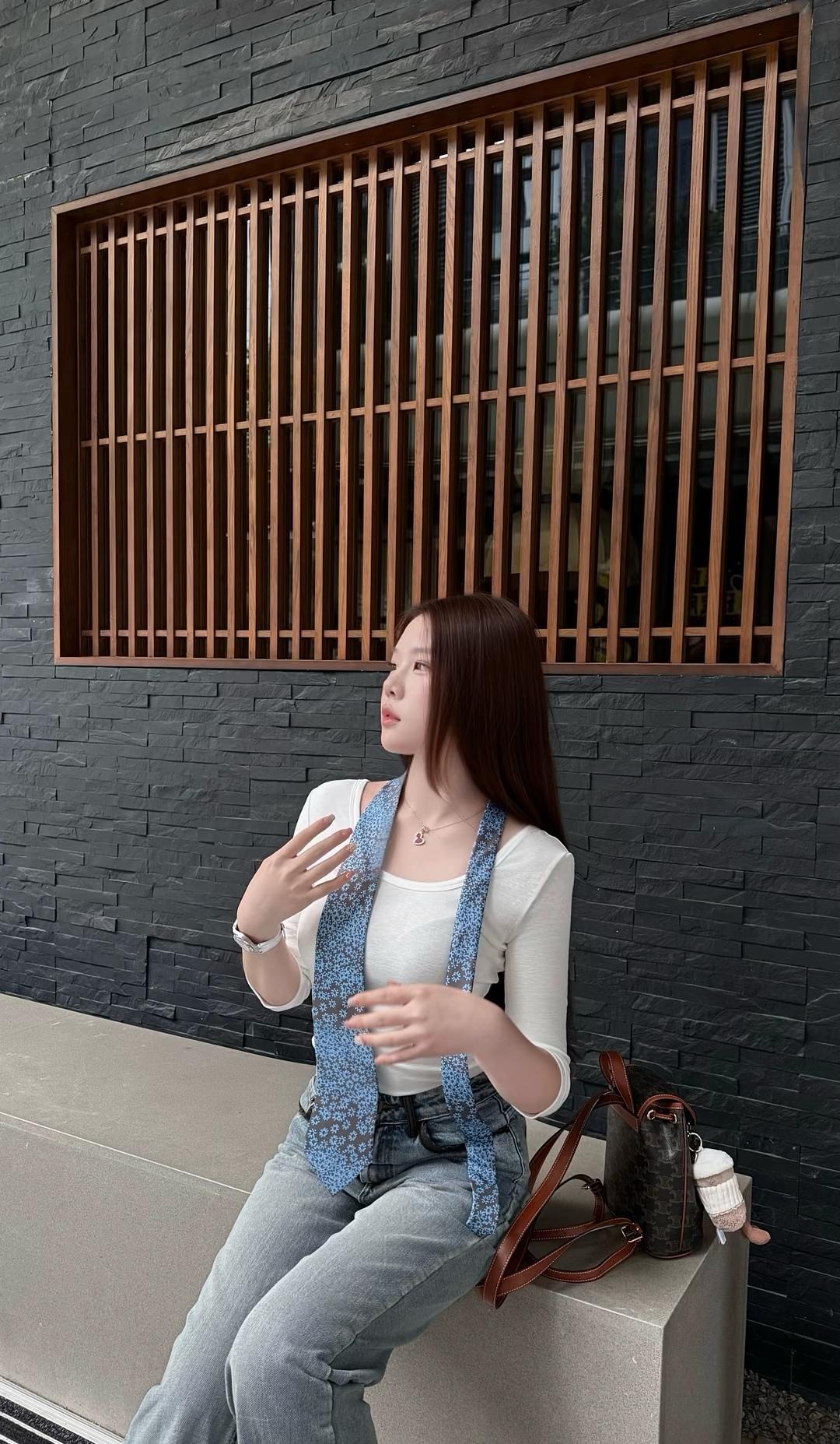 ᴴᴬᵛᴱ ᴬ ᴳᴼᴼᴰ ᵀᴵᴹᴱ 🦋
在喜欢你的人那里，热爱生活
在不喜欢