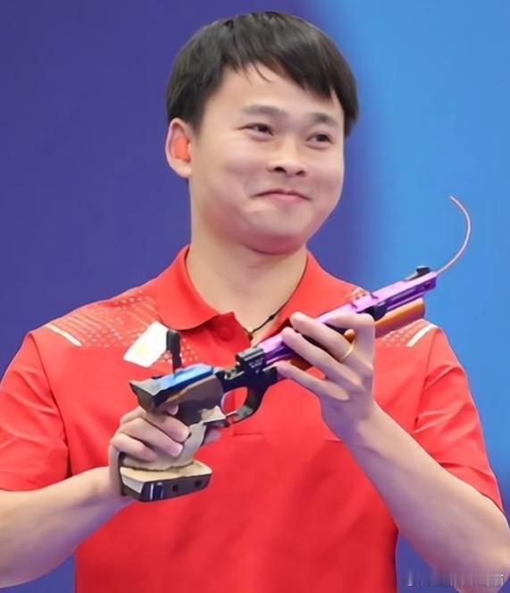 #玫瑰哥的情商绝了# 这几天因为奥运会的原因去了解了一下谢瑜，发现他的情商真的从