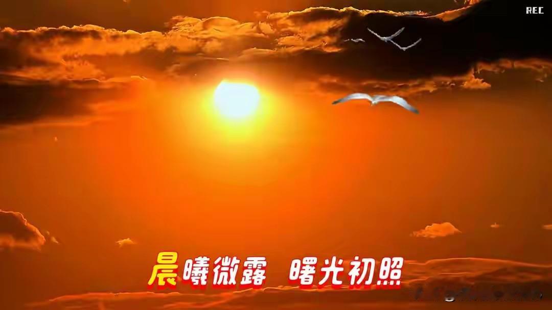 上联：旧岁翻旧篇！请您续下联～谢谢您！[耶][赞]

上联：旧岁翻旧篇，
下联：