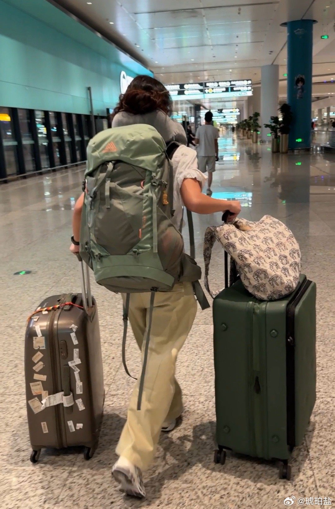 生日快乐！uk见！  ​​​