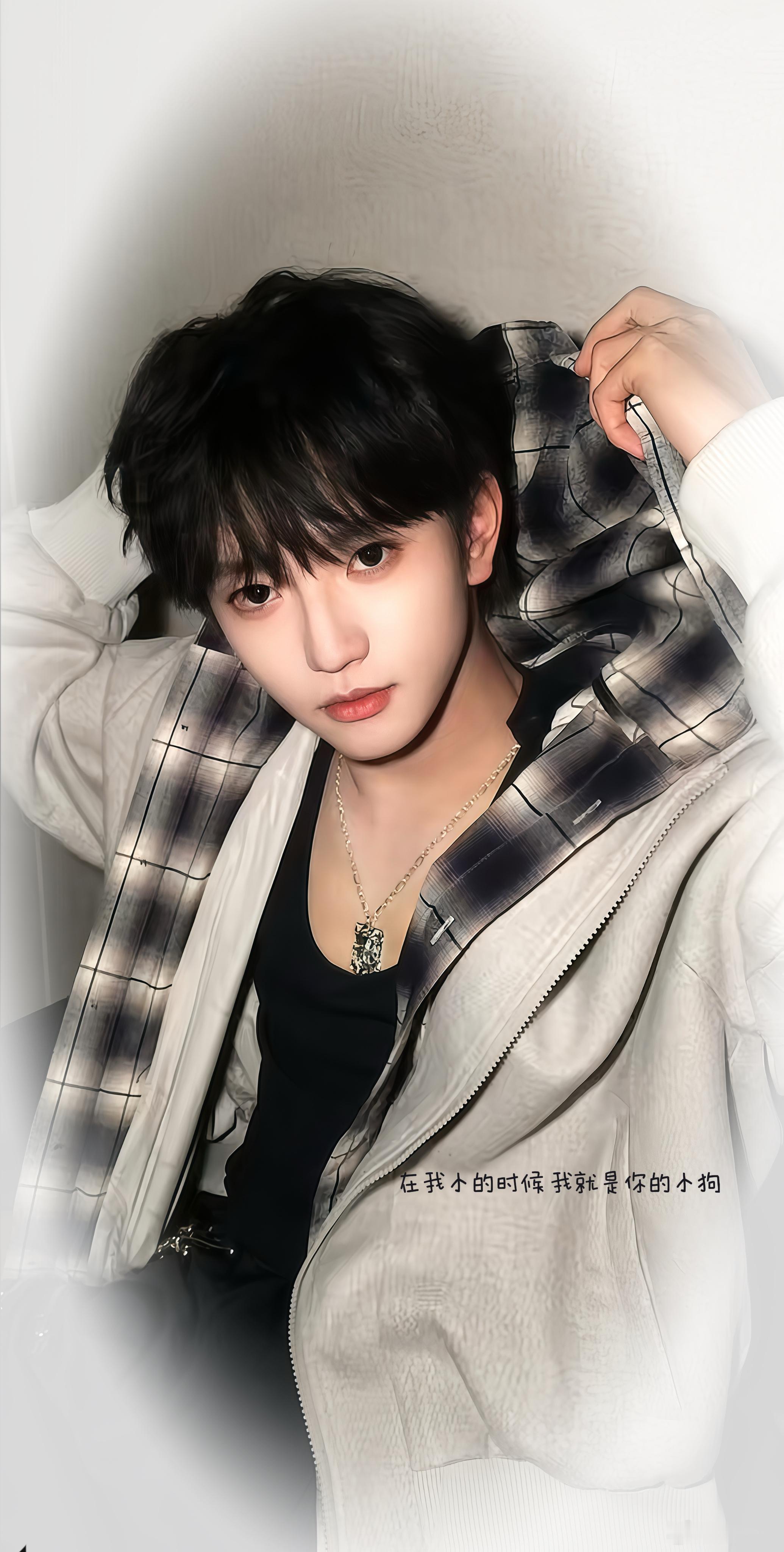 我真的没有办法不喜欢穆祉丞 如果他是坏男孩那我就喜欢坏男孩 