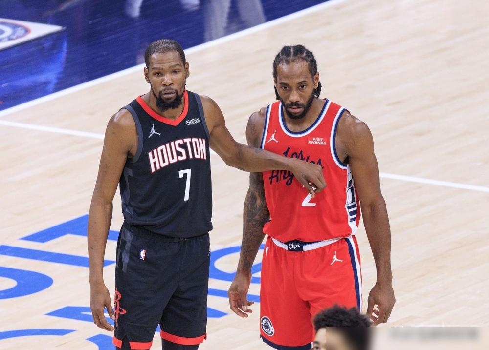 杜兰特37岁了，带队火箭杀进西部前五，场均26分，可最新MVP榜单上，他名字竟然