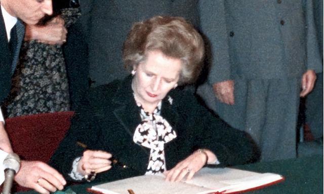 英国首相斯塔默在访华之后就访问日本，先中后日，体现出英国按照重要性的外交排序。