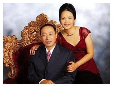 #为什么中年丧偶的人会迅速再婚?#中年丧偶的人会迅速再婚的原因是多方面的，涉及到