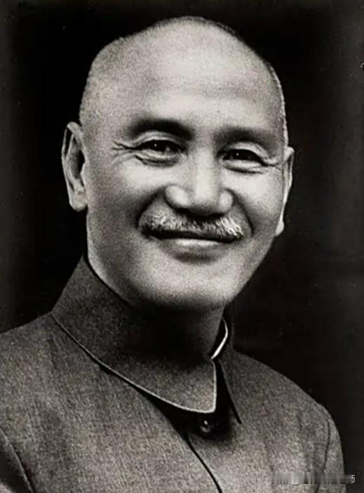 金一南讲座曾讲到过，蒋介石1932年之前曾下令屠杀大量共产党员、共青团员、工人、