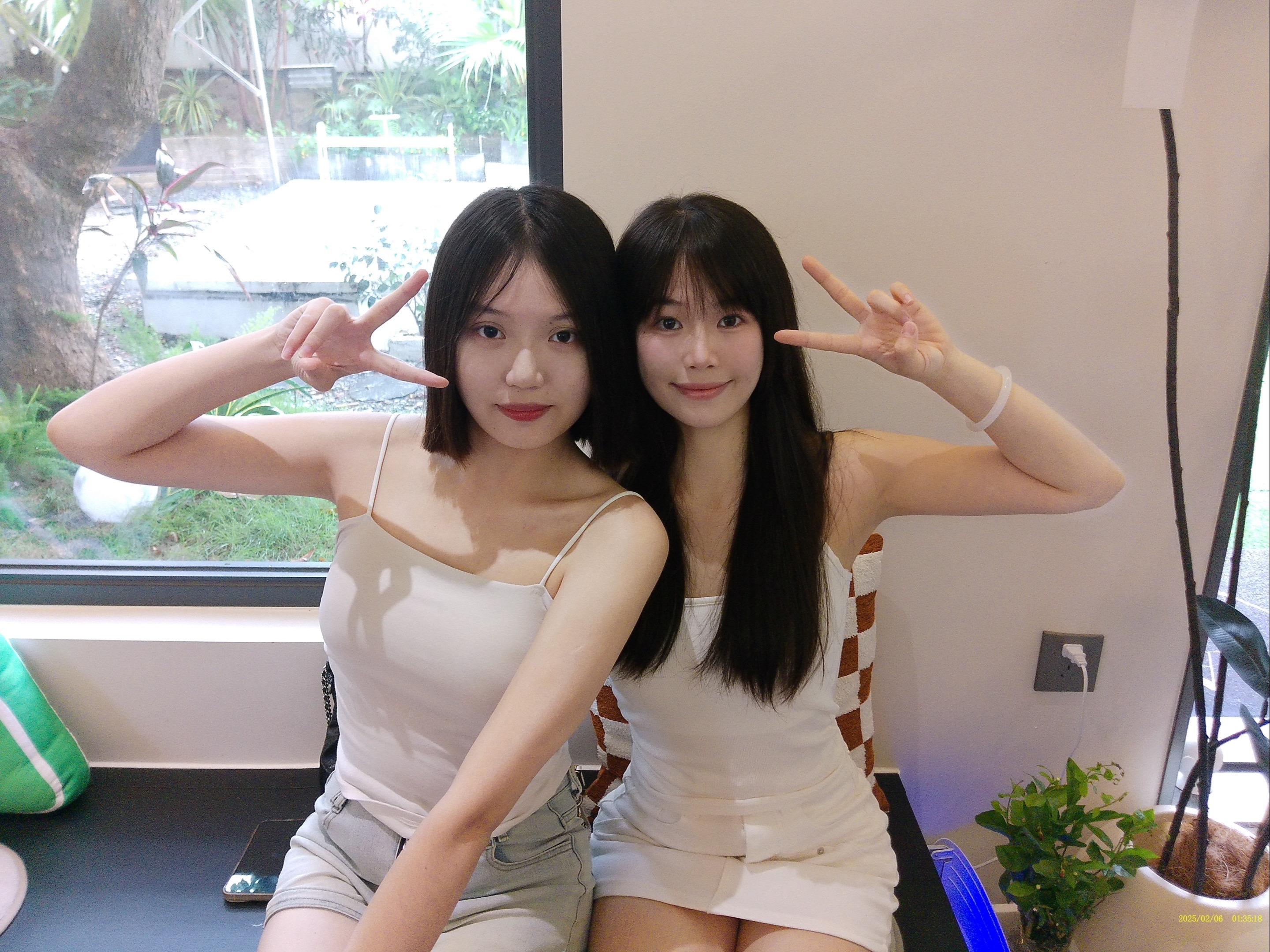 都说待人如初很难 但我们十年如一日.