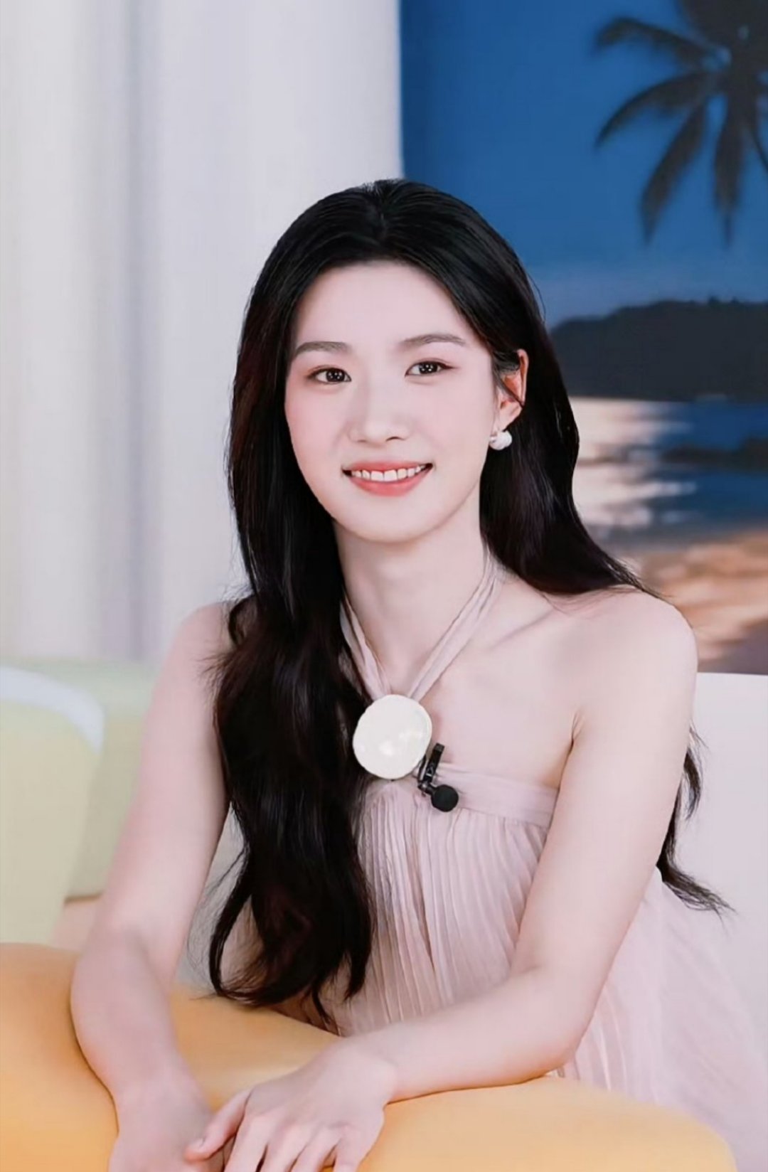盘点95🌸今日直播截图，谁长在了你的审美上章若楠，卢昱晓，孔雪儿 