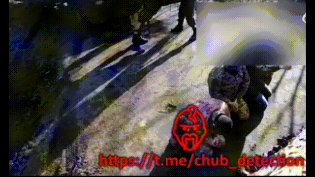 斯瓦托沃方向，俄军抓了10名乌军俘虏！

看视频，以为要拉去直接枪毙了！估计这1