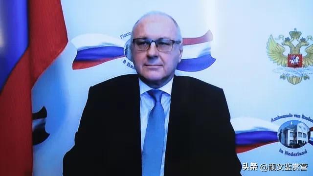 彻底怒了！
俄罗斯常驻禁止化学武器组织代表塔拉布林表示，西方对乌克兰在俄乌冲突中