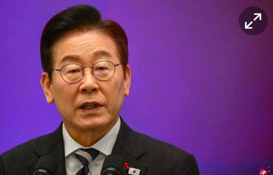 李在明：应就尹锡悦向朝鲜派无人机散发传单道歉。当然他也说担心这会被利用做政治宣传