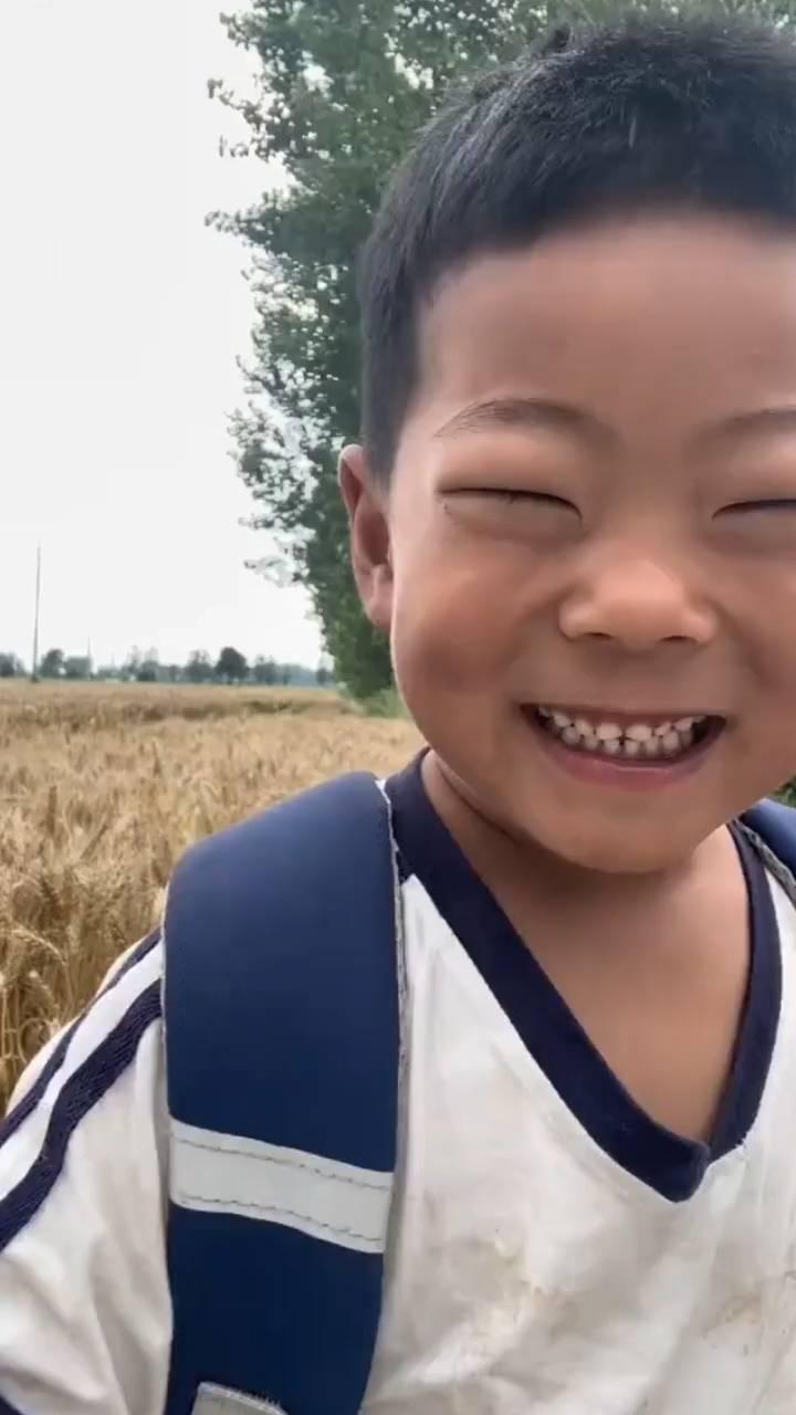 大家好，我是蛋蛋。没什么想说的，祝你发财，去吧，发财去吧。