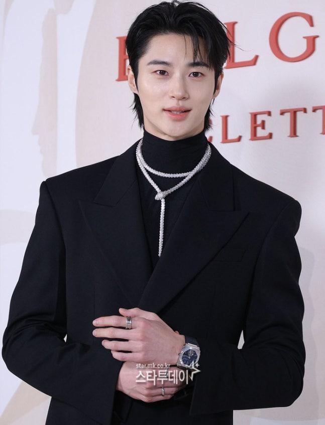 【演员边佑锡登上非电视剧出演者热度第一位】，GoodData公司旗下FUNdex