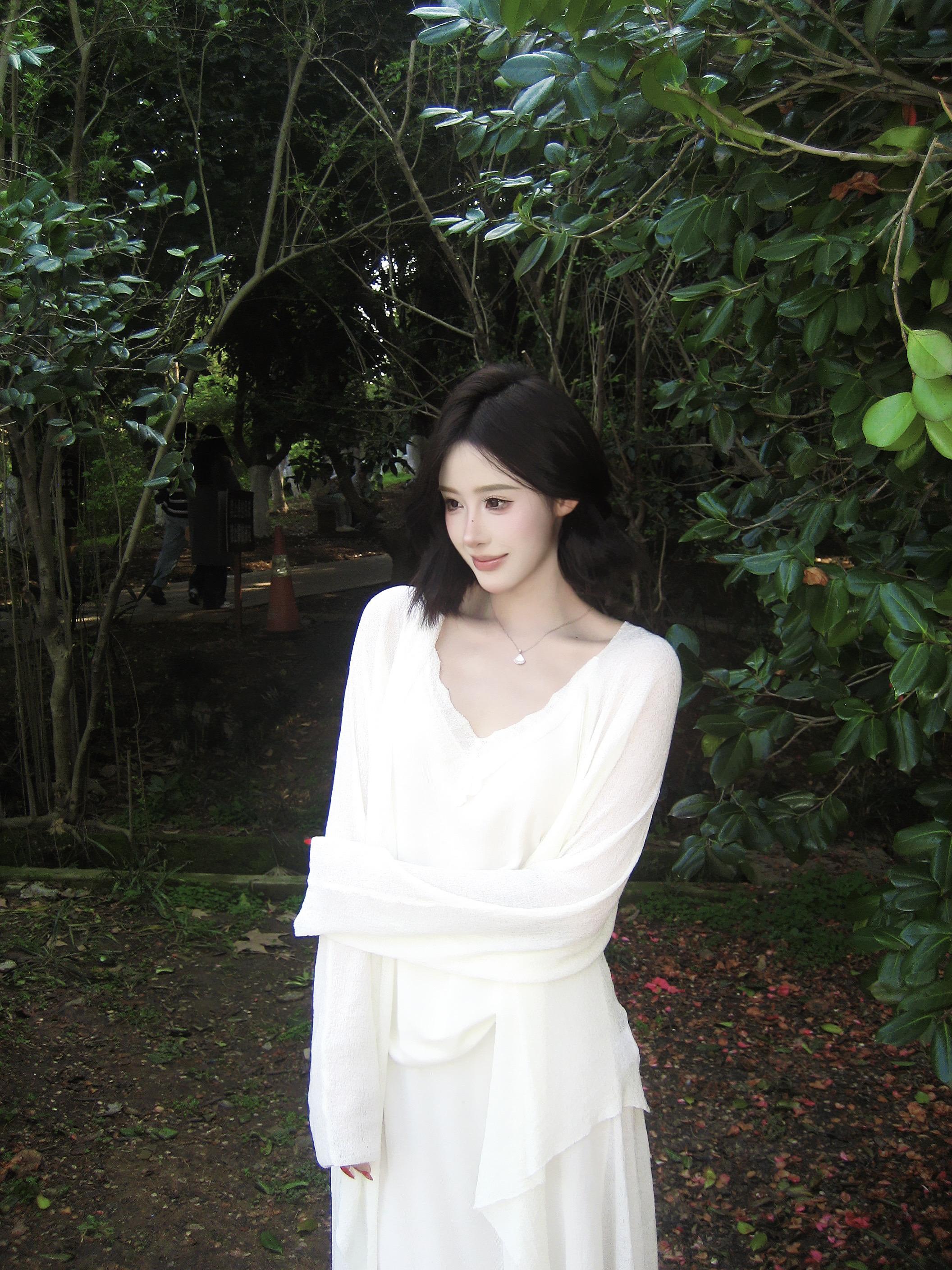 人随春好 春与人宜.