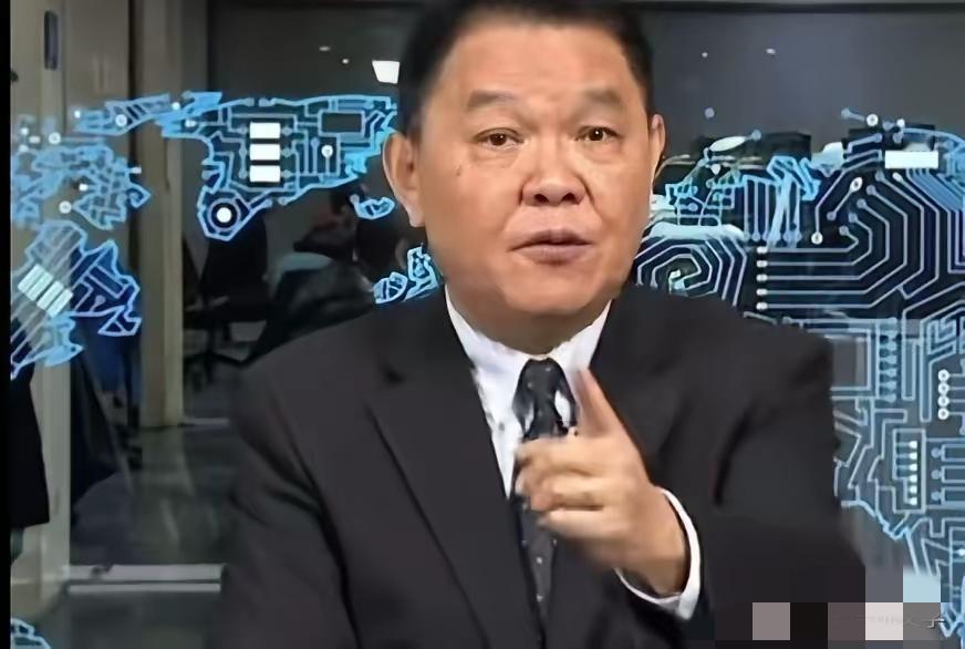 台湾学者黄征辉通过电视喊话岛内民众，跟坚定主张两岸交流合作的郑丽文走，两岸统一后