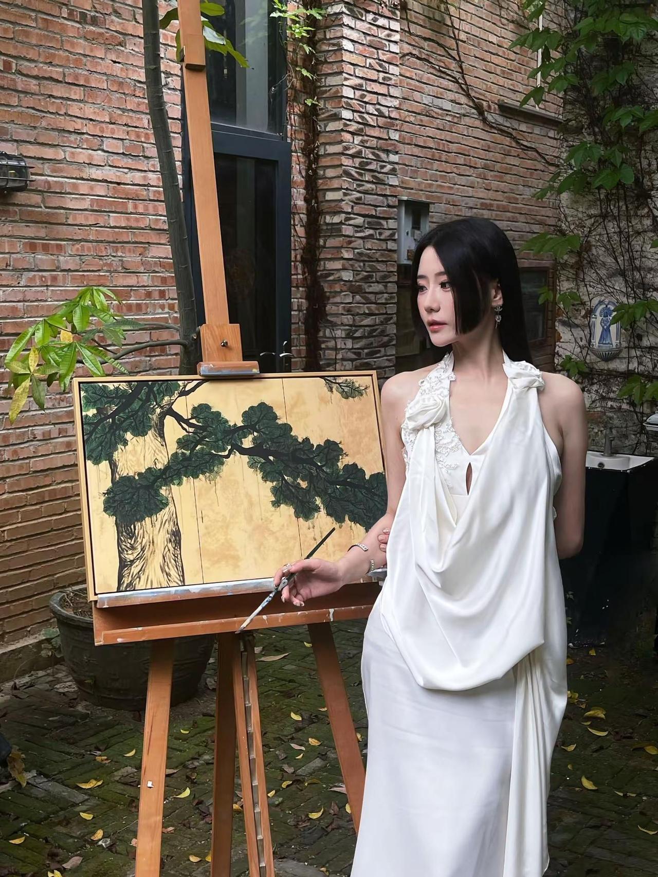 我与我的画。艺术 女帝 画 穿搭