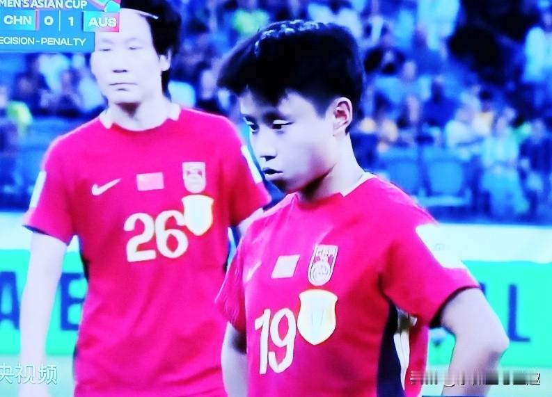 中国女足1-2不敌澳大利亚女足，无缘女足亚洲杯决赛！
 
 
北京时间3月17日