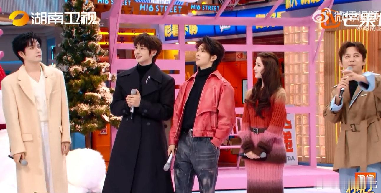 马伯骞解释马聪明自己都蚌埠住了 马伯骞：关于我叫马聪明这件事…（笑到停不下来）蚌