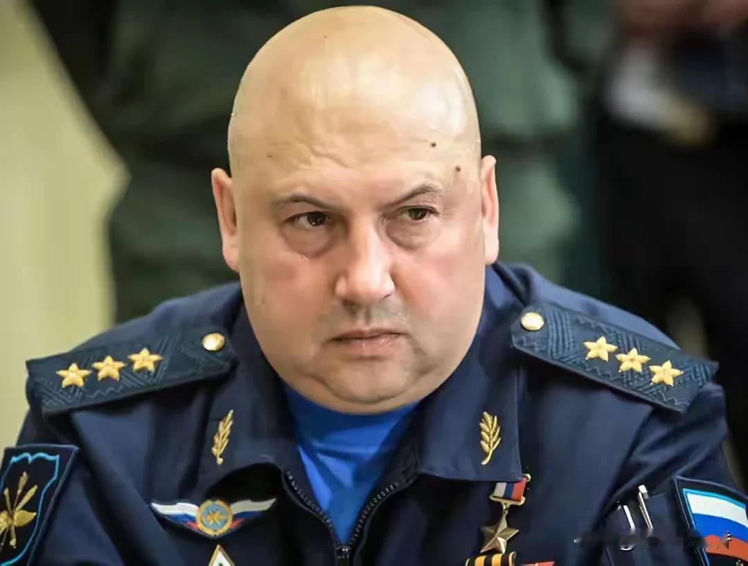 普京退场进入倒计时，谁能接棒成了热议话题。不少人想到“末日将领”苏罗维金，他打过