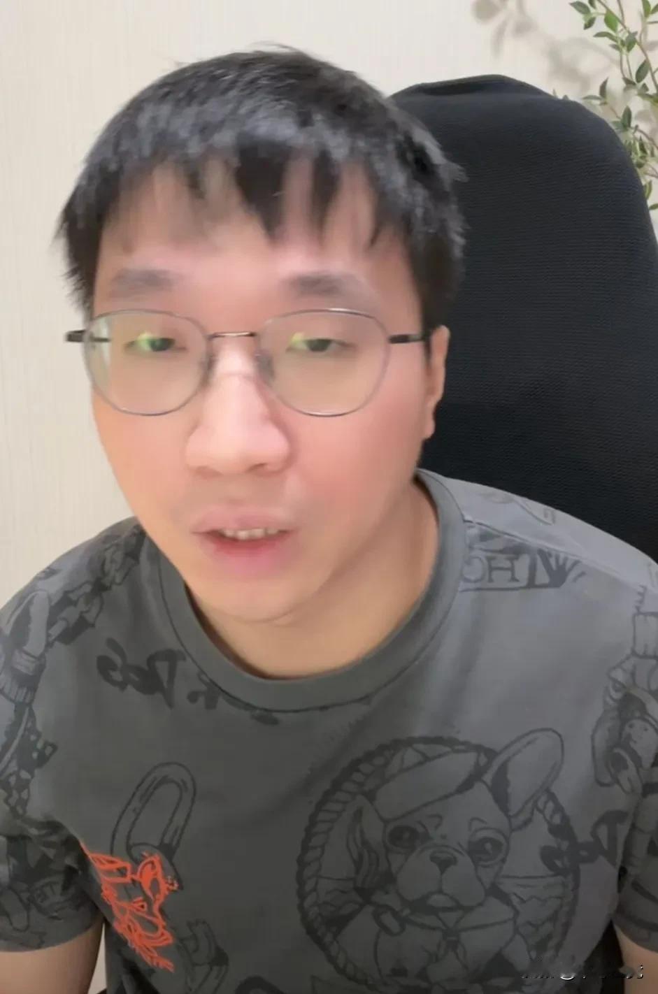Tabe是把直播玩明白了，也把LPL圈粉丝玩明白了
第一波：搞个自己理想阵容，先