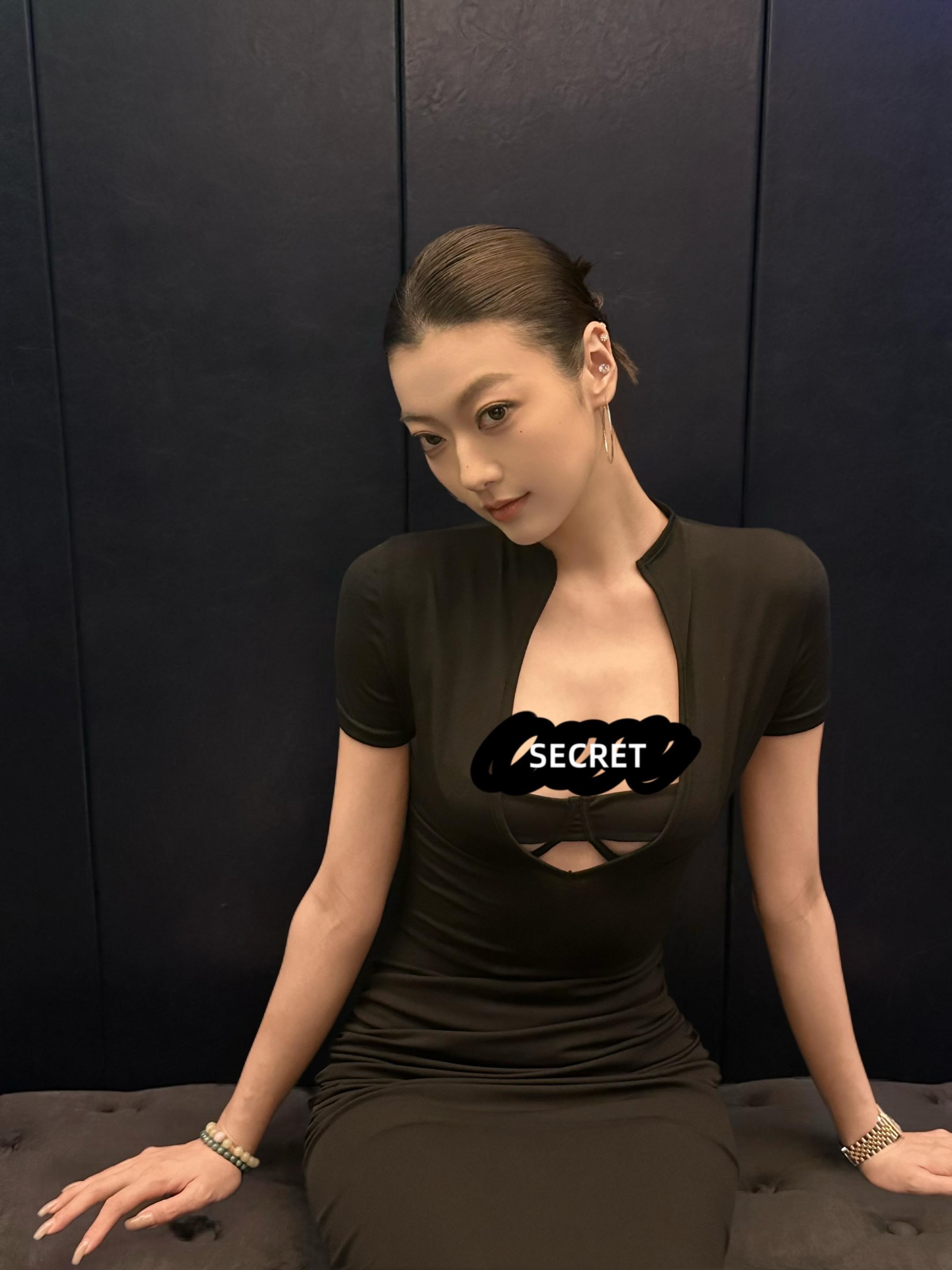 你又不是小麻花整天拧巴什么